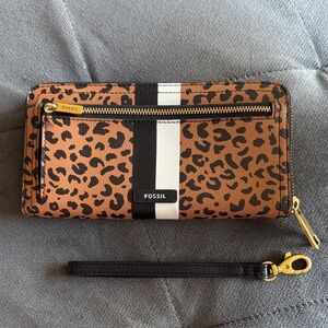 Fossil Cheetah Pattern Wallet with Black and White Accents